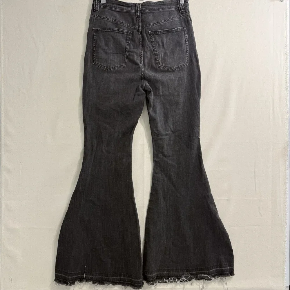 Free People Irreplaceable Flare Jean Raw Frayed Hem Black Women 31 *Read Details